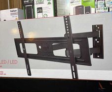 32" - 90" TV Bracket