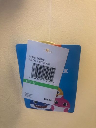 New Baby shark swim top (age 3-4)