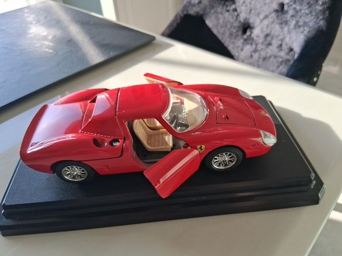 Ferrari 250 Le Mans (1965)