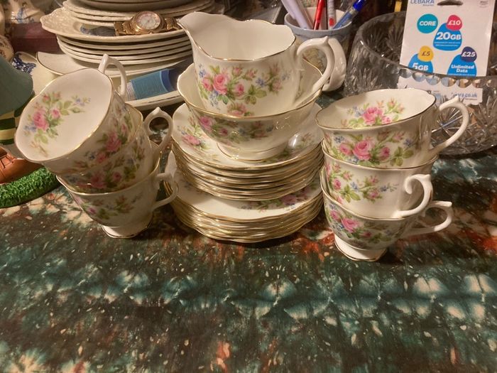 royal albert vintage part teaset free postage