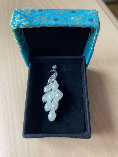 Peacock Faux Pearl Brooch