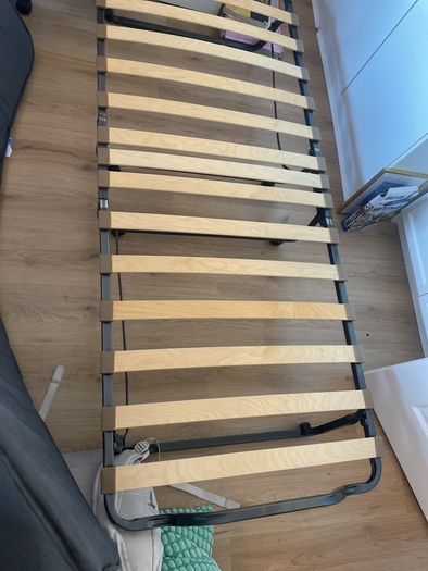 camp bed