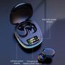 Ear phones Image 3