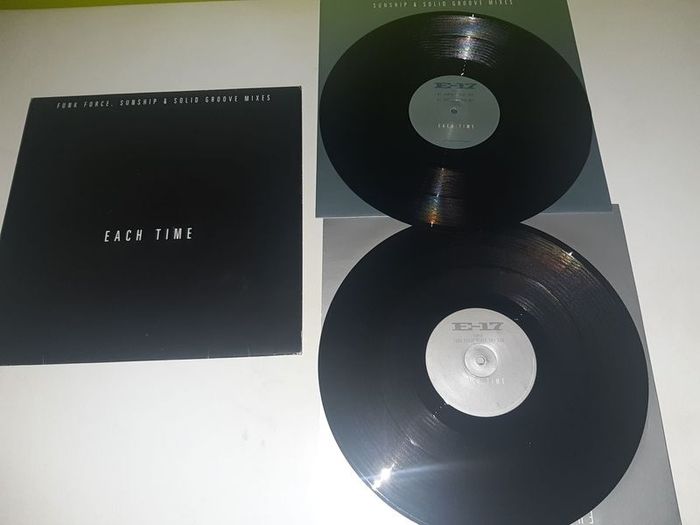 vinyl record Eeat17 each time