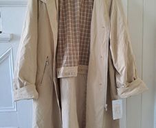 Michael Mortell rain coat size 10