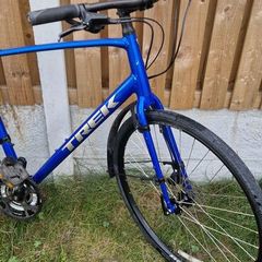 Trek fx  ( delivery )( serviced )