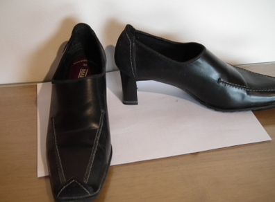 ladies shoes
