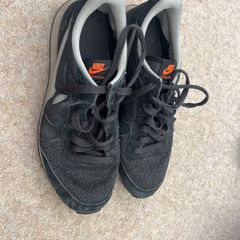 Nike internationalist trainers UK8