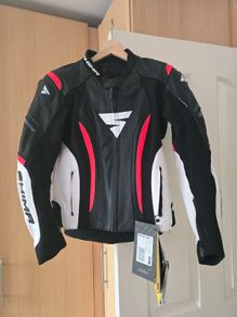 Motorbike woman leather jacket