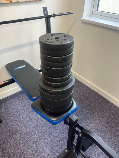 Bench press rack