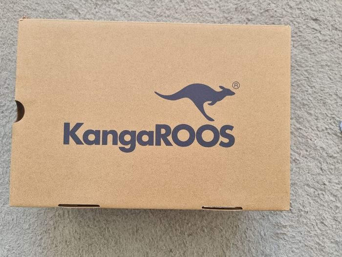 KangaROOS Women's KJ-Dyna Sneaker, Black Fandango Pink 4294, 3UK, 36 EU