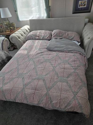 2 and 3 piece sofa like new 3 piece pulls out to a double bed