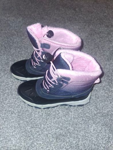 Navy & Pink girls snow boots Size EU31 UK13