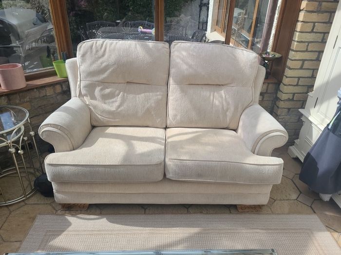 3 2 1 Sofa
