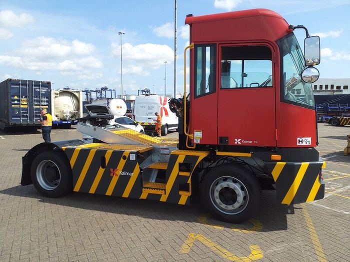 4 SALE Ex Demonstration Terminal Tractor / Shunter