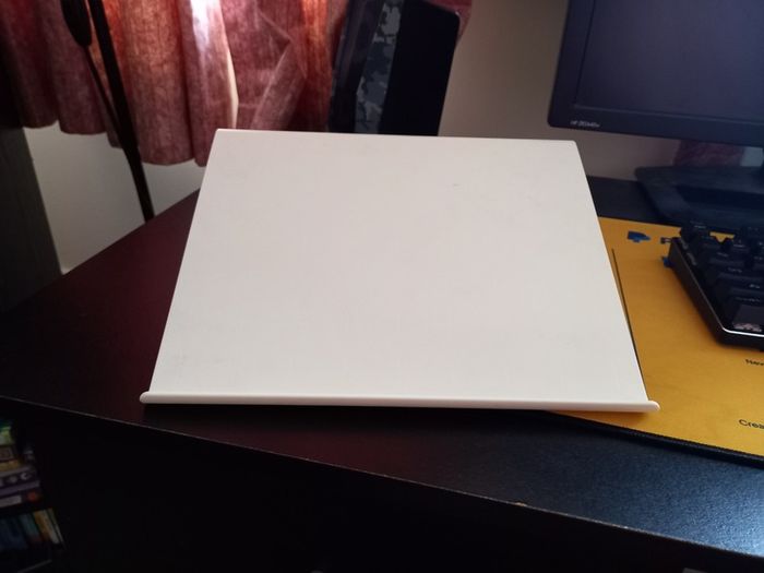 Computer /tablet ikea stand