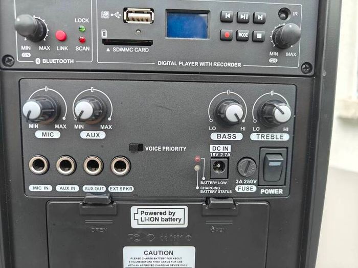 FOCUS PRO Portable Wireless PA System