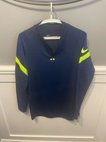 Nike Jumper - Size Large