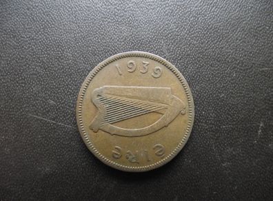 1939 Irish half penny. Rare year!