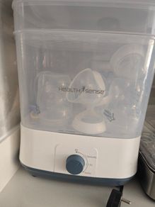 Baby bottle steriliser and dryer