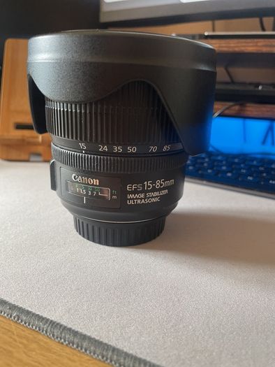 Canon EF-S 15-85 mm