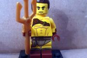 Lego CMF Series 17 COL017-08: Roman Gladiator (2017) Price Includes P&amp;P