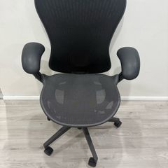 Herman Miller Mirra 2 Office Chair