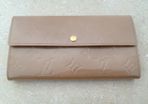 Louis Vuitton Sarah Wallet in Monogram Vernis