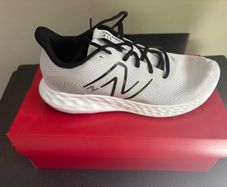New Balance Runners 411v3