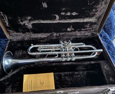 trumpet Getzen eterna