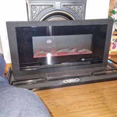 Electric fire with case and remote