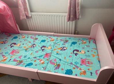 Pink girls bed, along with new mattress, brand new..