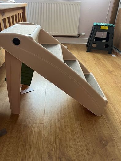 Pet stairs