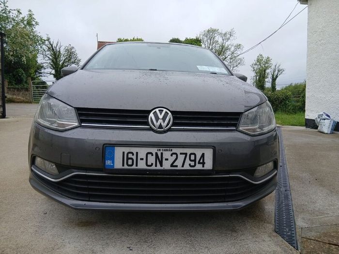 Volkswagen Polo 1.0, year 2016