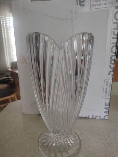 Waterford Crystal Marquis Nautic Shell 10" Vase Excellent Condition