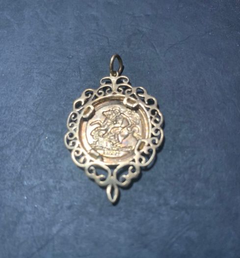King George Gold Pendant