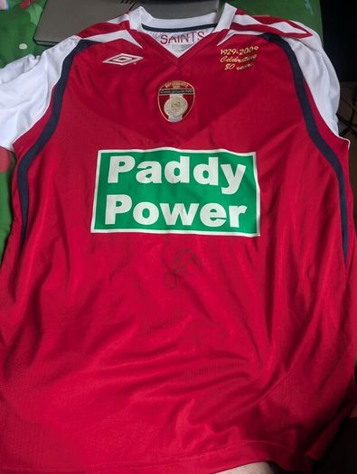 St Pats Jersey 2009 (Signed Keith Fahey)