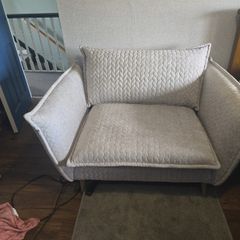 love seat