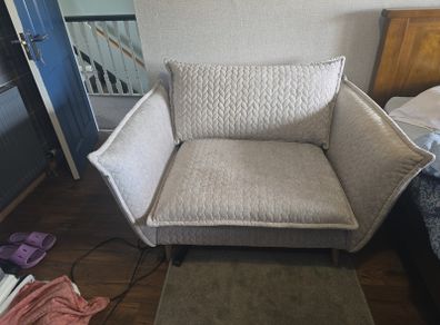 love seat