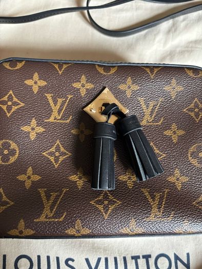 Louis Vuitton Saintonge noir