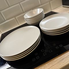 plates