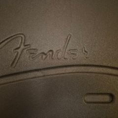Fender Deluxe Molded Strat/Tele Case
