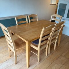 Kitchen Table & Chairs