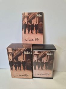 The Beatles  Live At The BBC Double Cassette Box Set (1994) Excellent Condition / No Mold