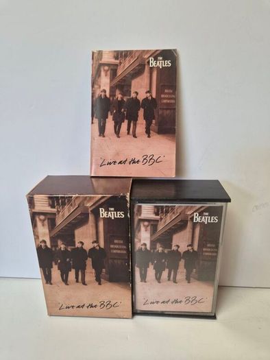 The Beatles  Live At The BBC Double Cassette Box Set (1994) Excellent Condition / No Mold