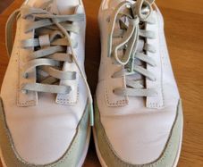 Clarks Court lite shoes size 6