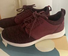 Earth Burgundy Trainers