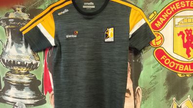 Kilkenny GAA O Neills Hurling Jersey (Youths 9-10 Years) FREE POST