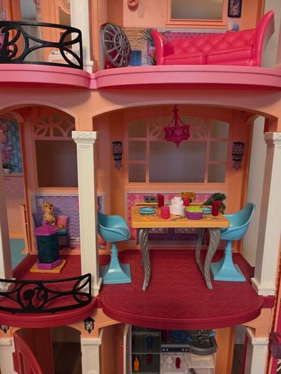 Barbie Dream House