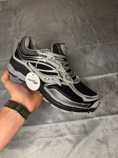 Saucony Omni 9 Pro Grid